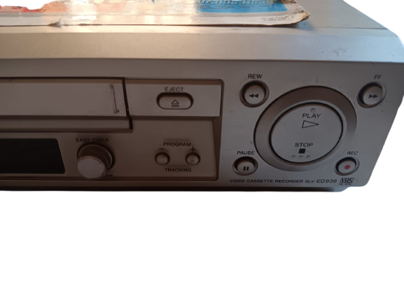 Sony SLV-ED939 6-Head Hi-Fi Stereo VCR — Image 4