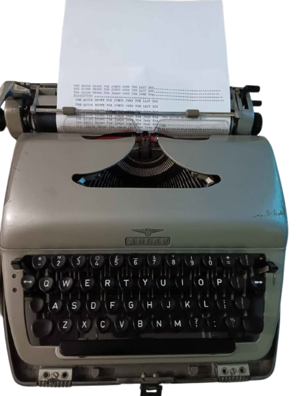 Adler Privat Manual Typewriter — Image 5