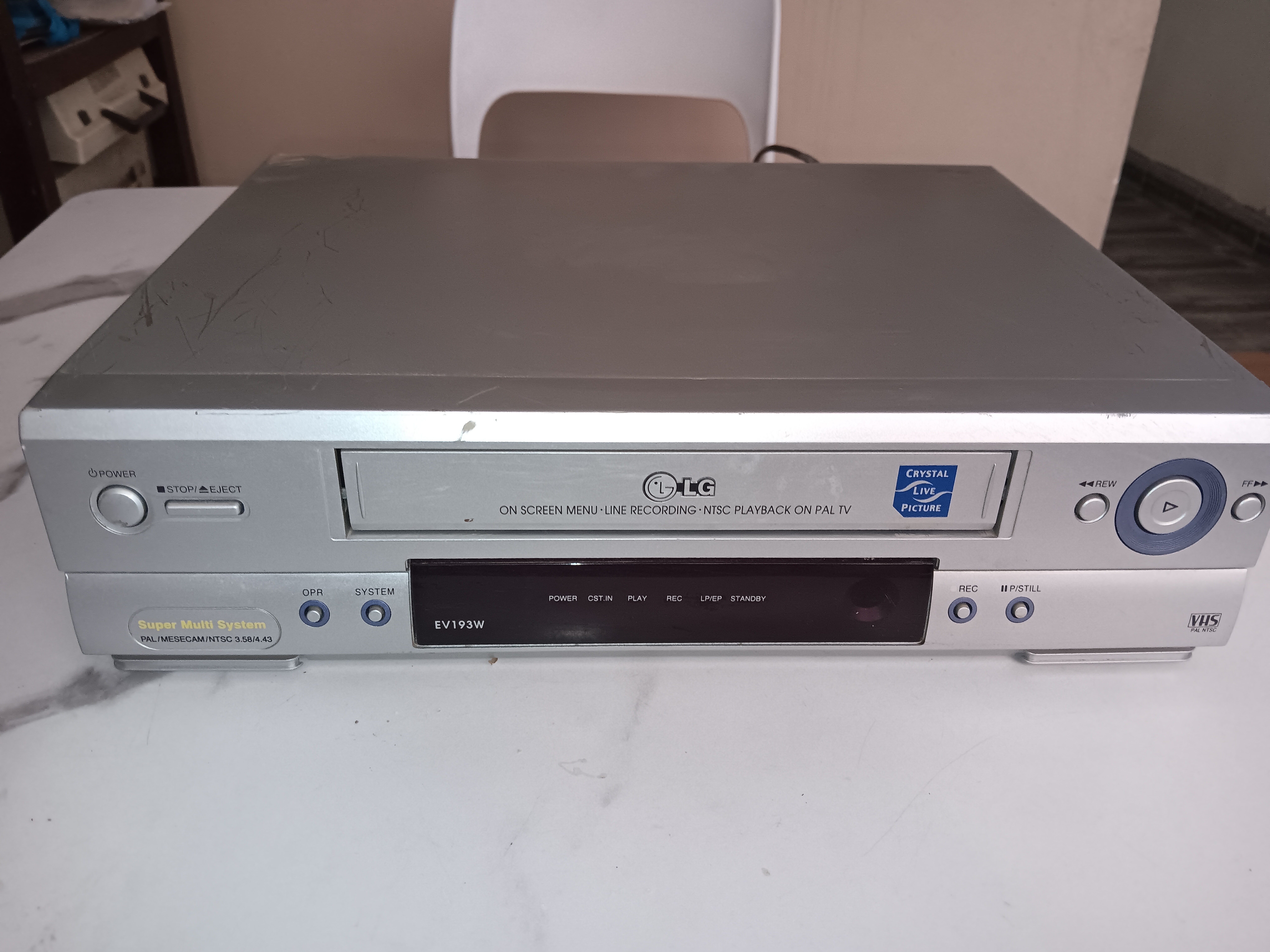 LG EV13W VCR