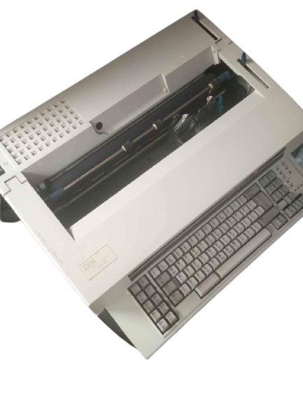 IBM 6784 Electronic Typewriter — Image 4