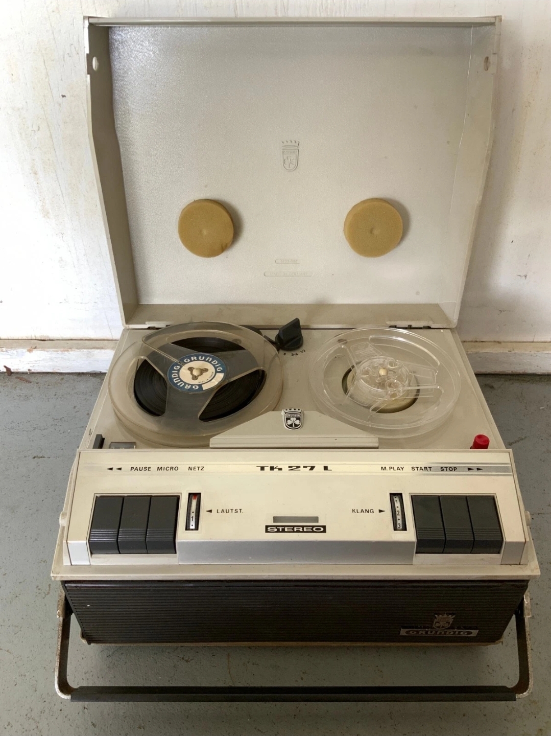 Grundig tk 27l reel to reel tape recorder  — Image 2