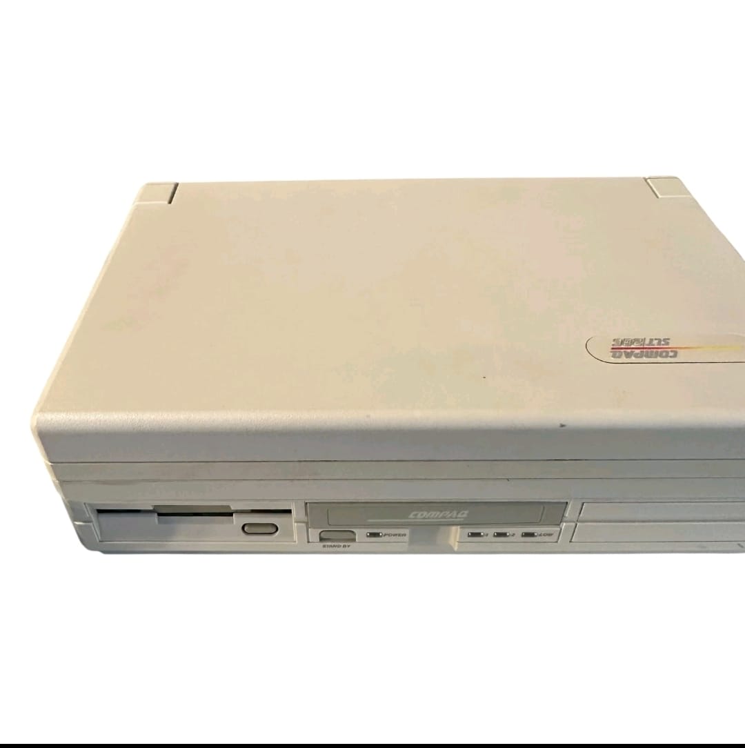 Compaq SLT 286 Laptop — Image 5