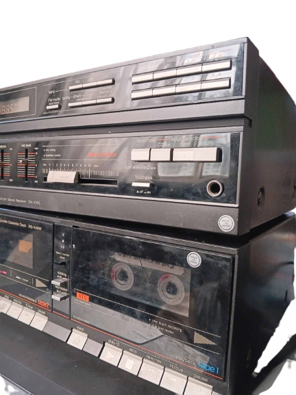 Technics SA-X30L Stereo Receiver — Image 2